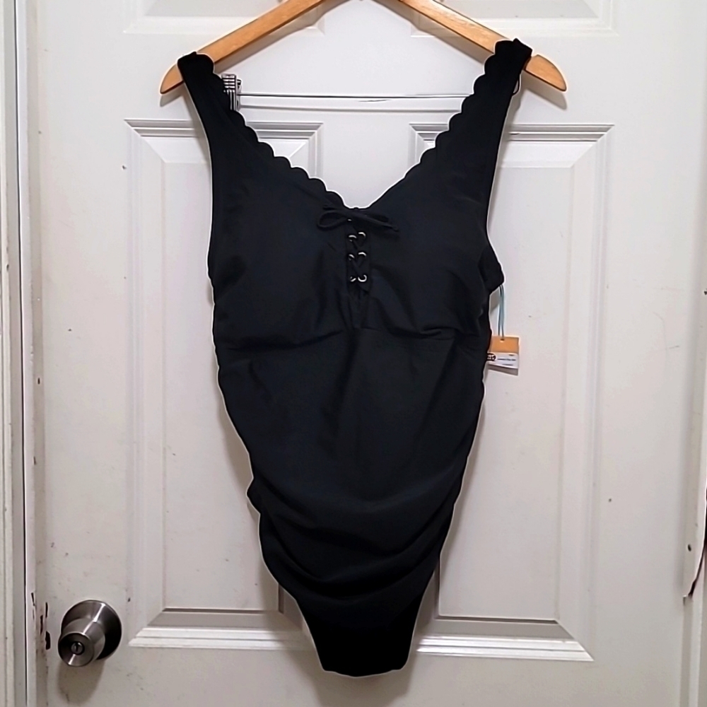 Black Scallop-Edge One-Piece Swimsuit with Lace-Up Front